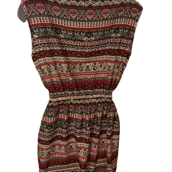 Feathers dress - Picture 5 of 8